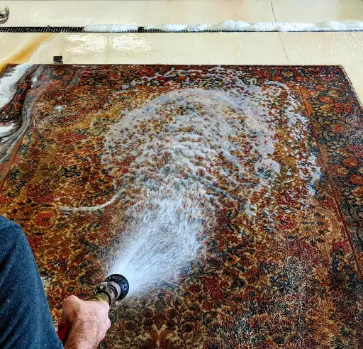 قالیشویی در درکه